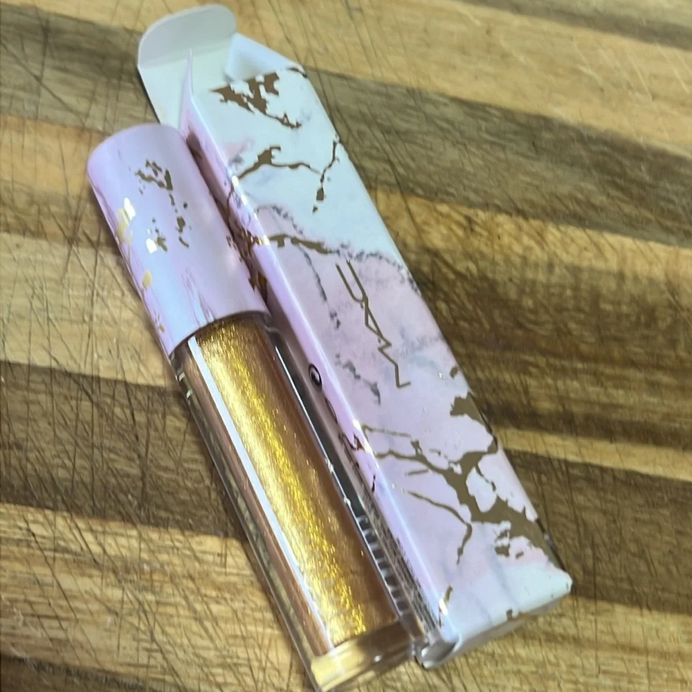 ♣️🌙Mac Nature Freak Lipglass